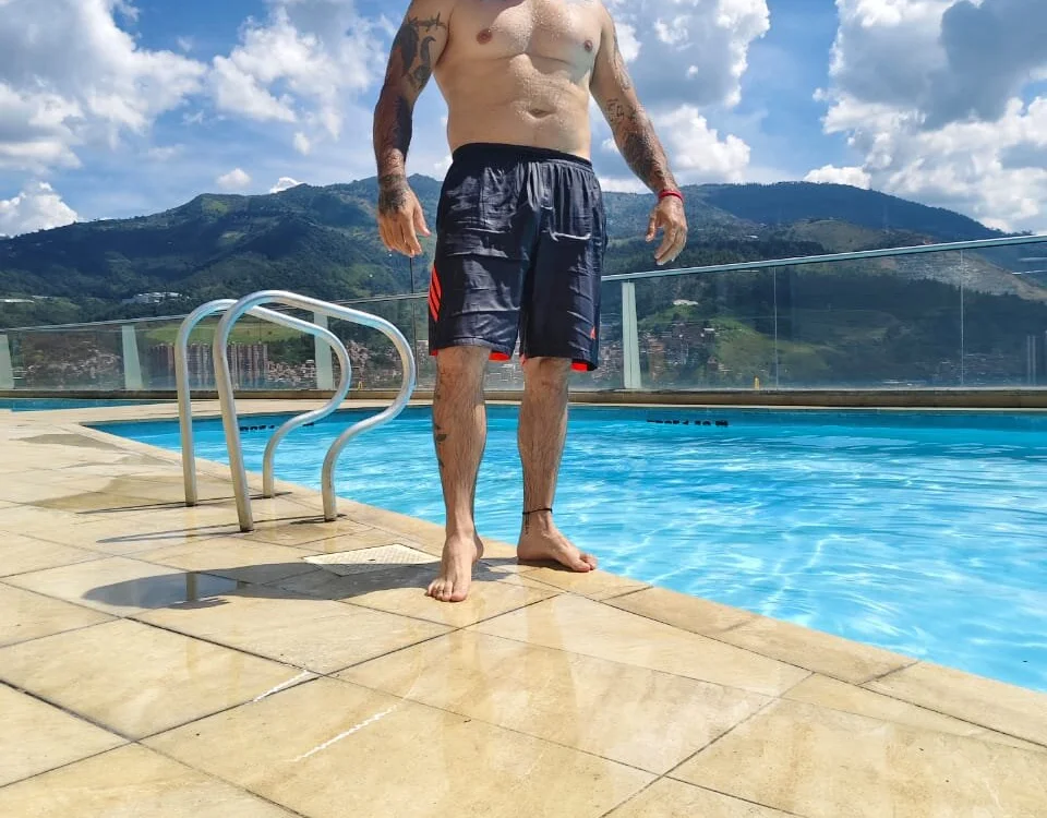 Alexander_Halls Adlı Modelin Çevrimdışı XXX Sohbeti