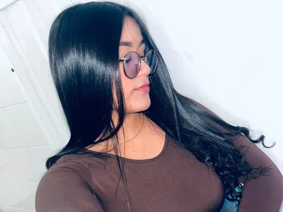 Cielo-Lux Female Outdoor Cam Striptease