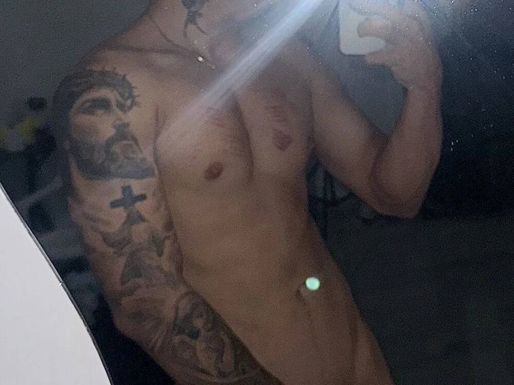 Luisb5 Offline XXX Chat