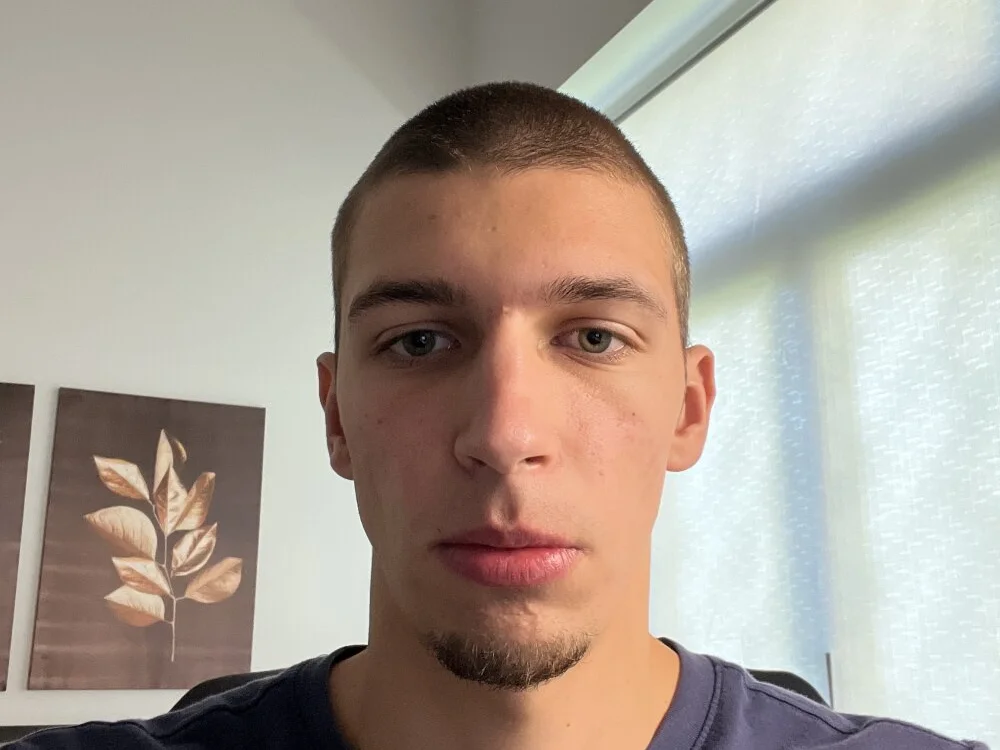 Ryan_Dozer Offline XXX-Chat