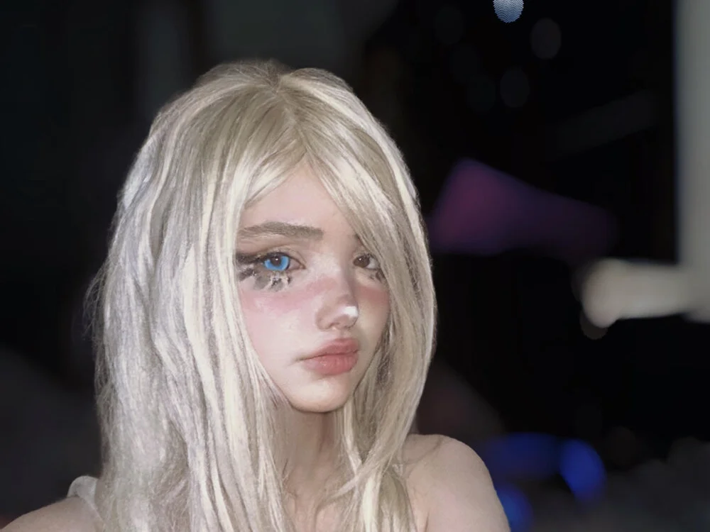 Honeyapplealaska's Offline XXX Chat