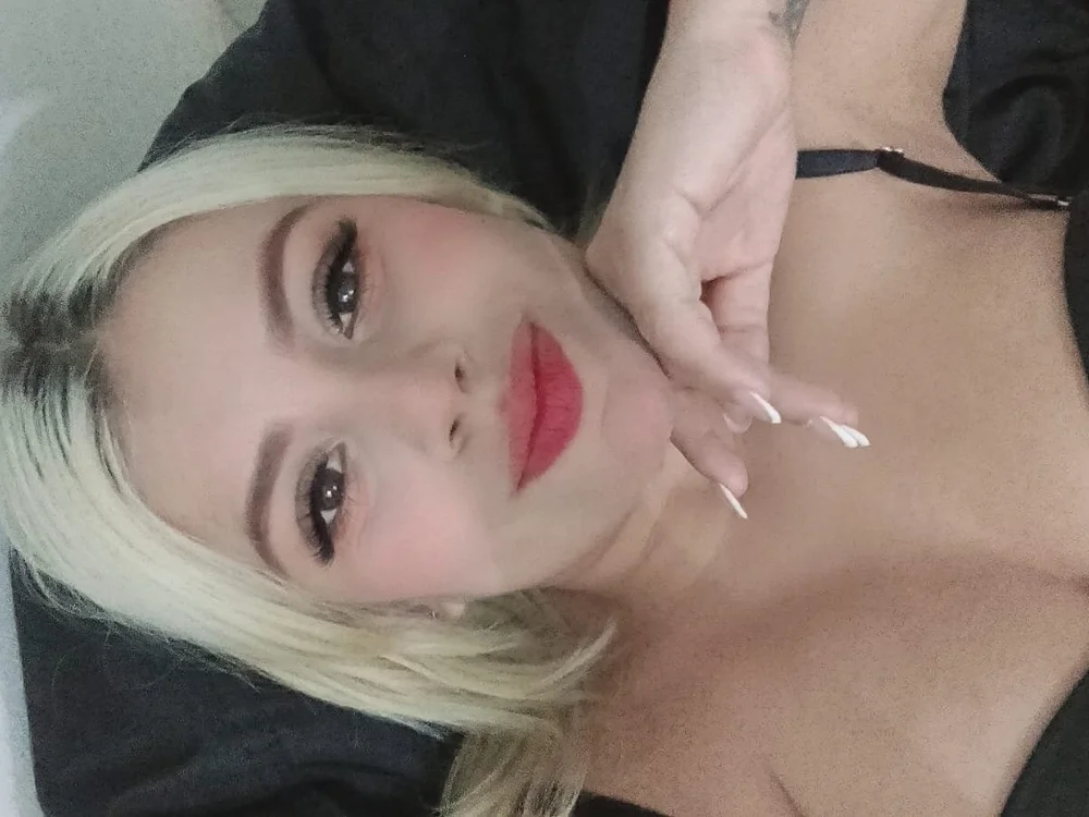Celesteimp's Offline Chat Room