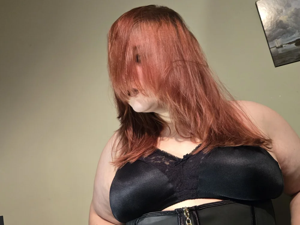 BDSM1's Offline Chat Room
