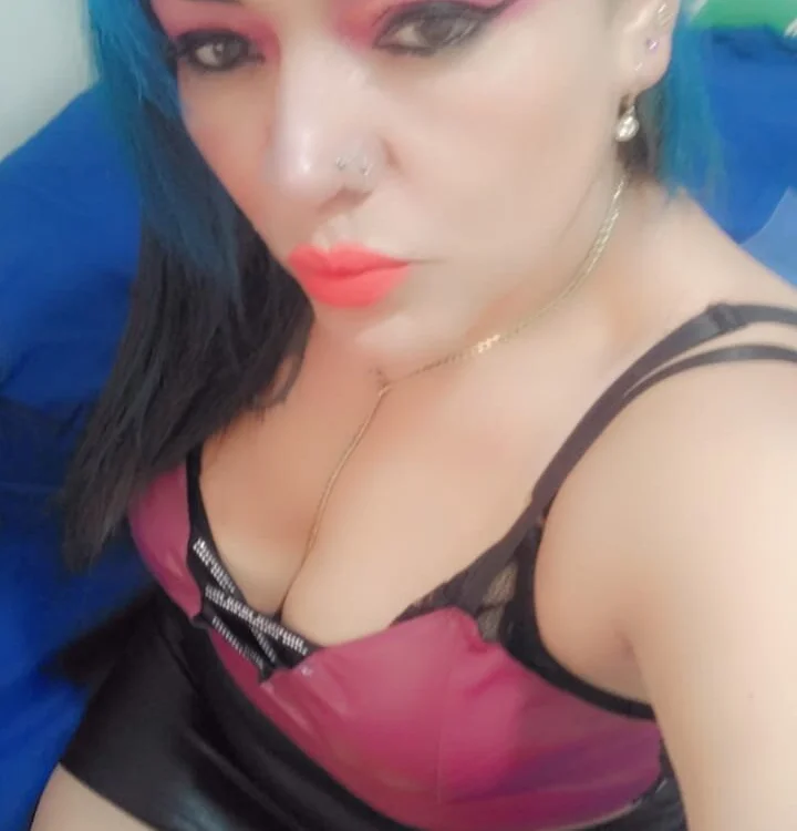 rousse_clou offline chatrum