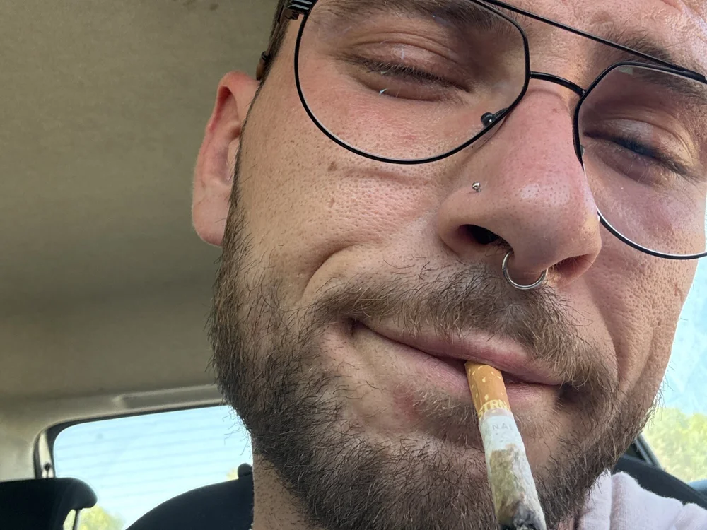 lavidadebry__'s Offline Chat Room