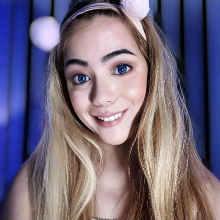 IvanaSuck_Cock's Offline XXX Chat