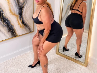 HotCaramel_Lu - Girl 