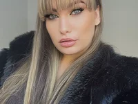 SweetCurvess's webcam live show