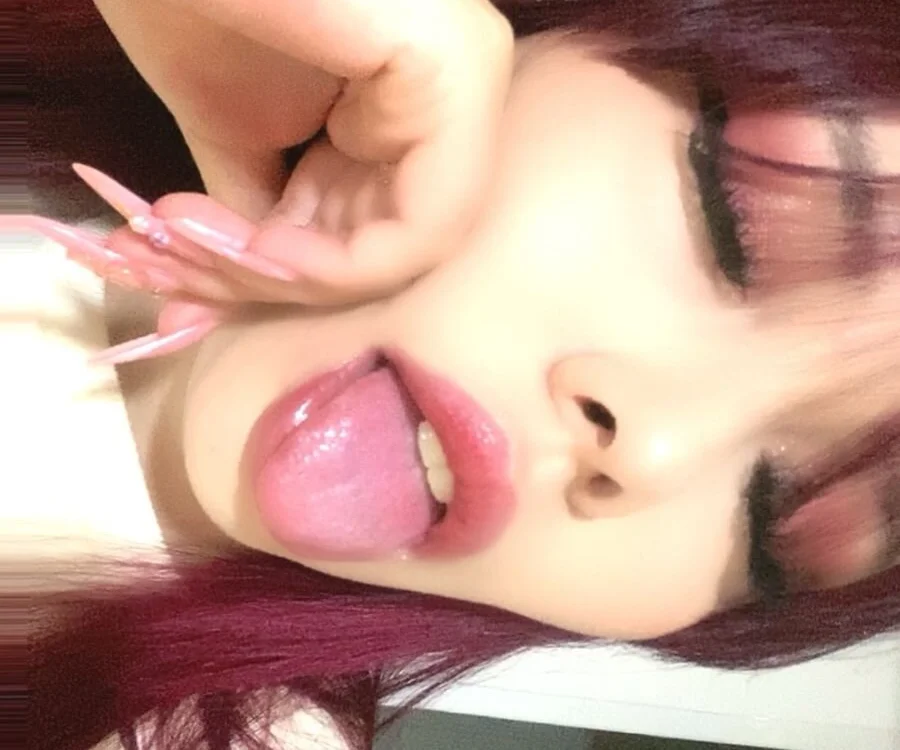 _ivannaHOT_ offline chatrum