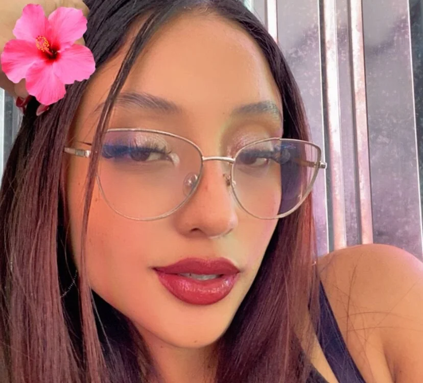 Katherin_Brm Offline XXX-chat