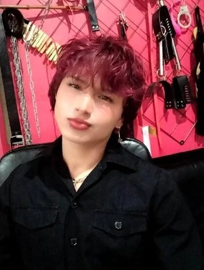 Angel_Hot_4's Offline XXX Chat