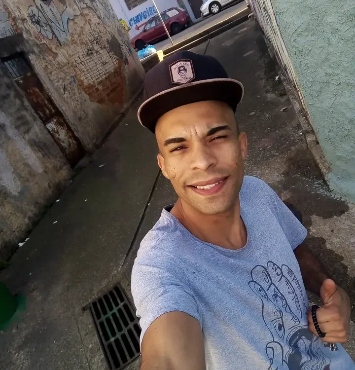 Leovmli's Offline XXX Chat