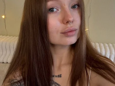 IvyHornyCore profile