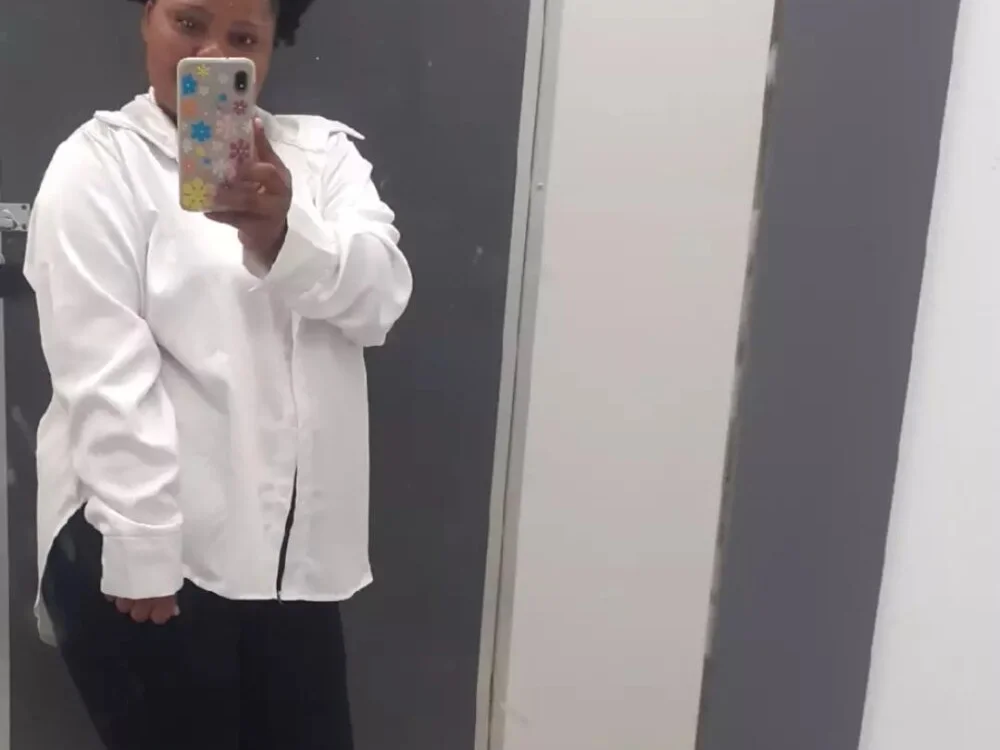 Офлайн-чат XXX MELXX93