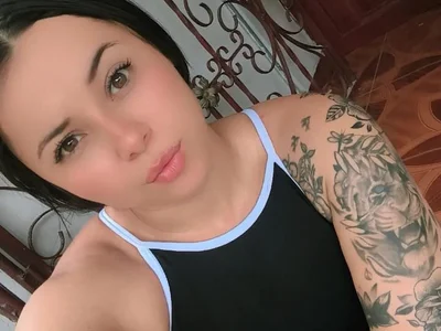 EvelynXSinclair - Girl 