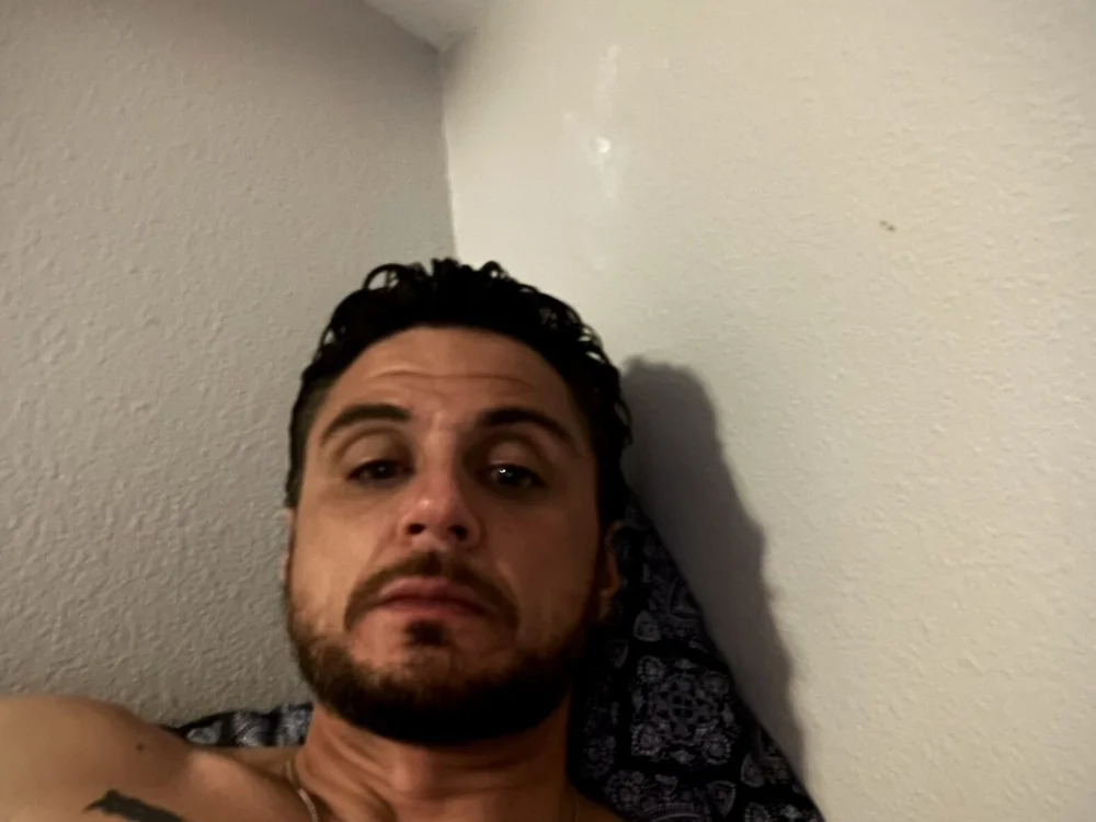 LukeyDay's Offline Chat Room