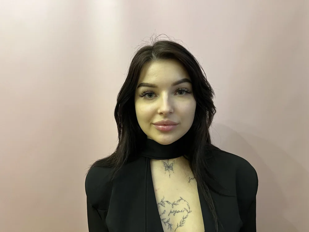 SabineFarron offline chatrum