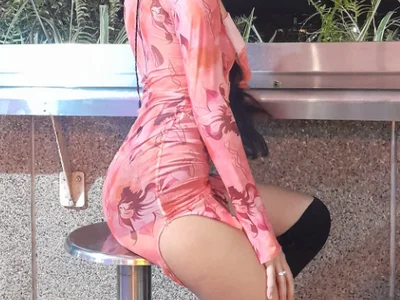 Latinahousewife - Stripchat Teen Cam2cam Doggystyle Girl 