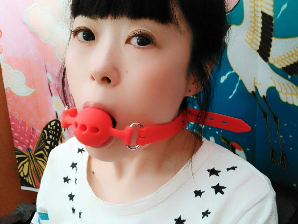 Tiny_Tamako's Offline Chat Room