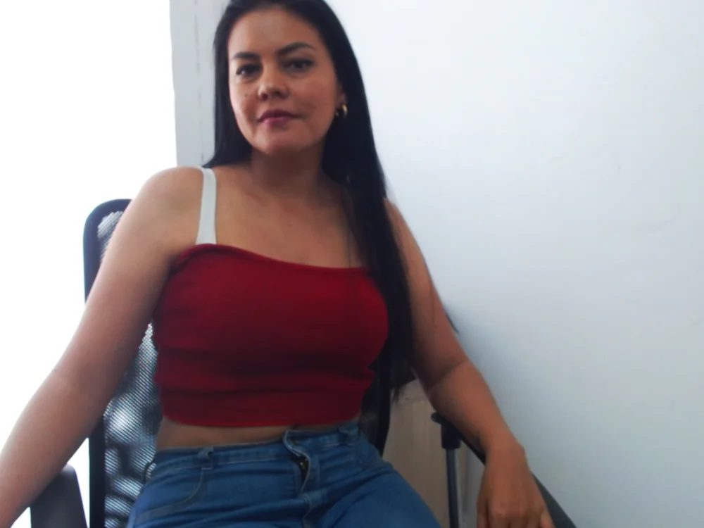MajesaSmith offline chatrum