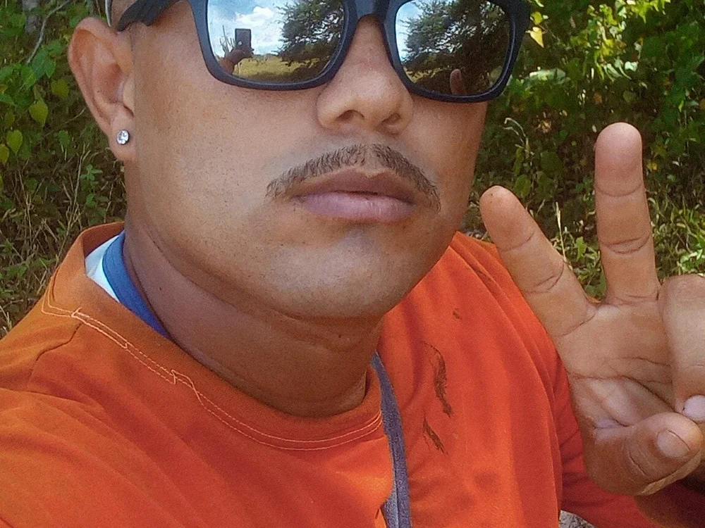 ANONIMA0403 Offline XXX-Chat