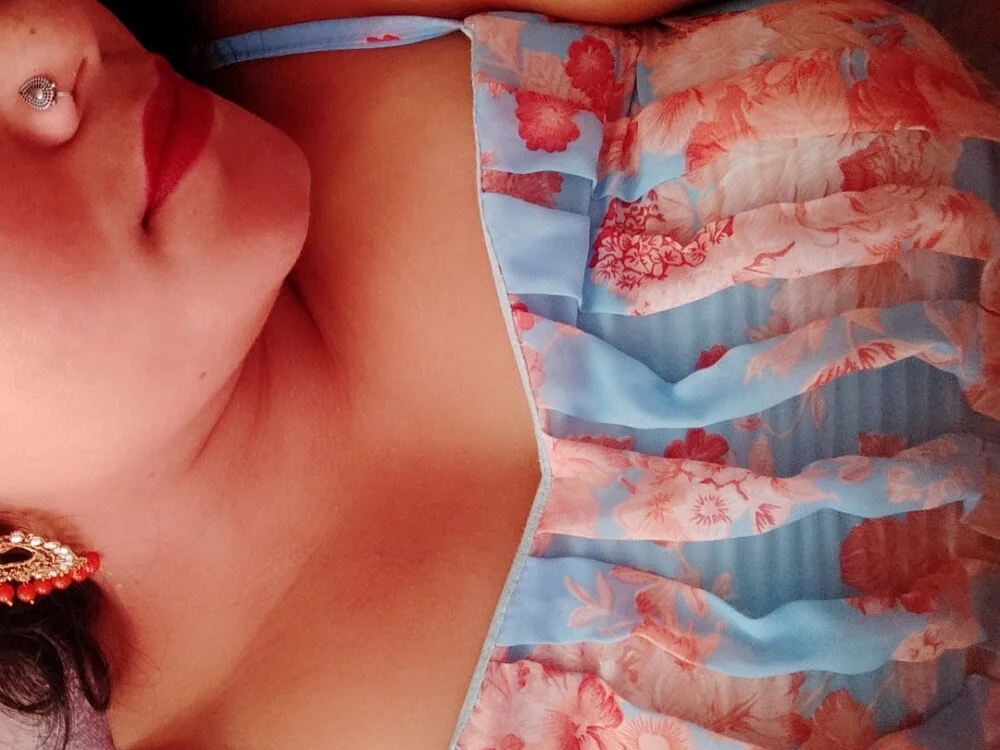 Half_girlfrnd_530 offline XXX-chat