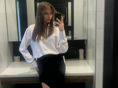 EmiliaLeuze - Girl 
