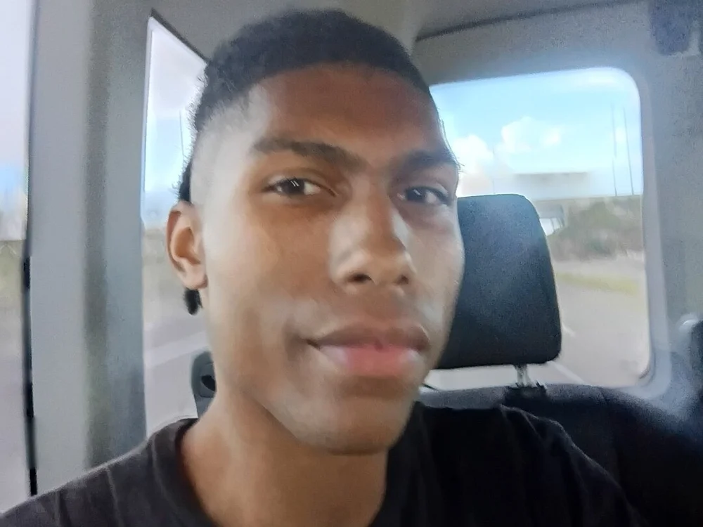 DaddyBBC4ULady's Offline Chat Room