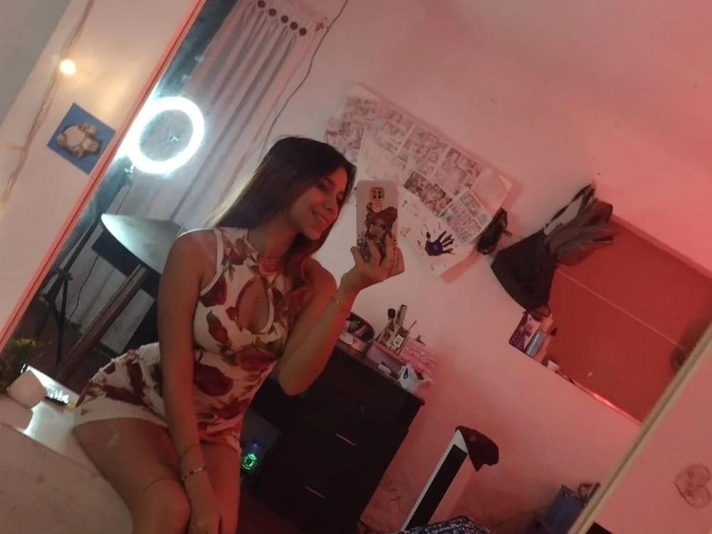 Starlovexx's Offline XXX Chat