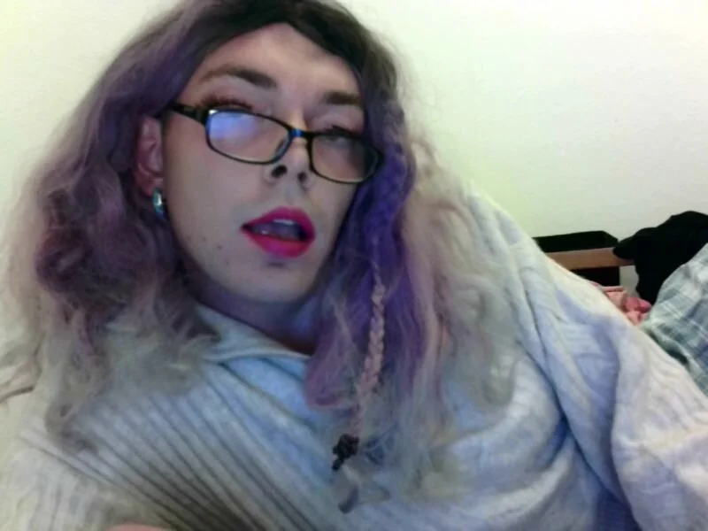 EmilyCD420 离线XXX聊天