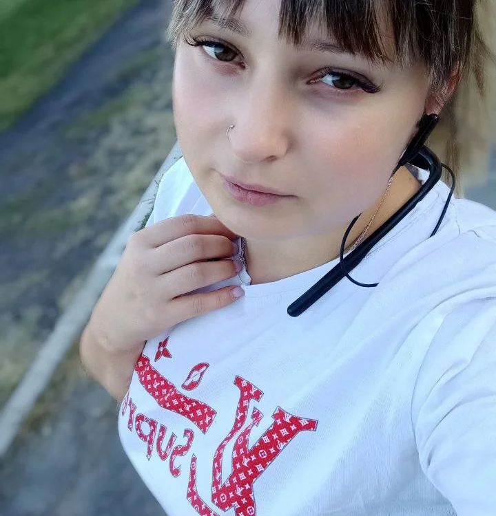 Lana2991 offline chatrum