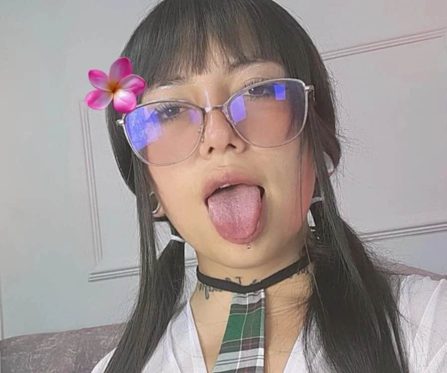 دردشة mary_luckaysha_ الجنسية دون اتصال