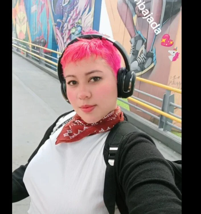 Anna_surrender_pinupn Offline XXX chat