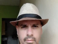 Offline chatovací místnost reventador_46