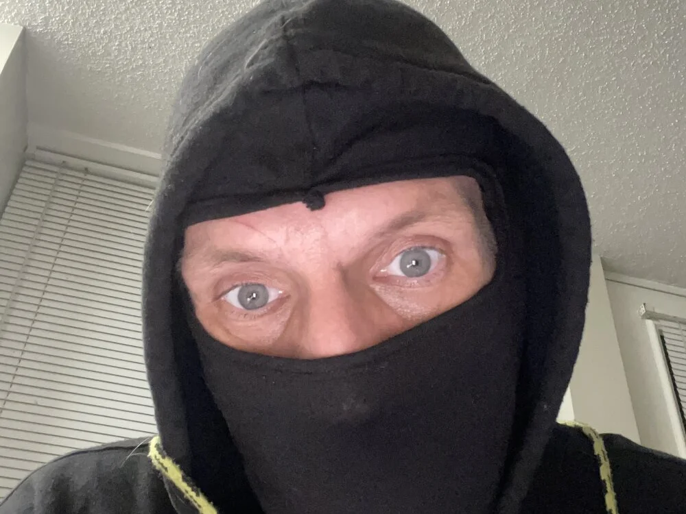 J3tbl4ck's Offline XXX Chat