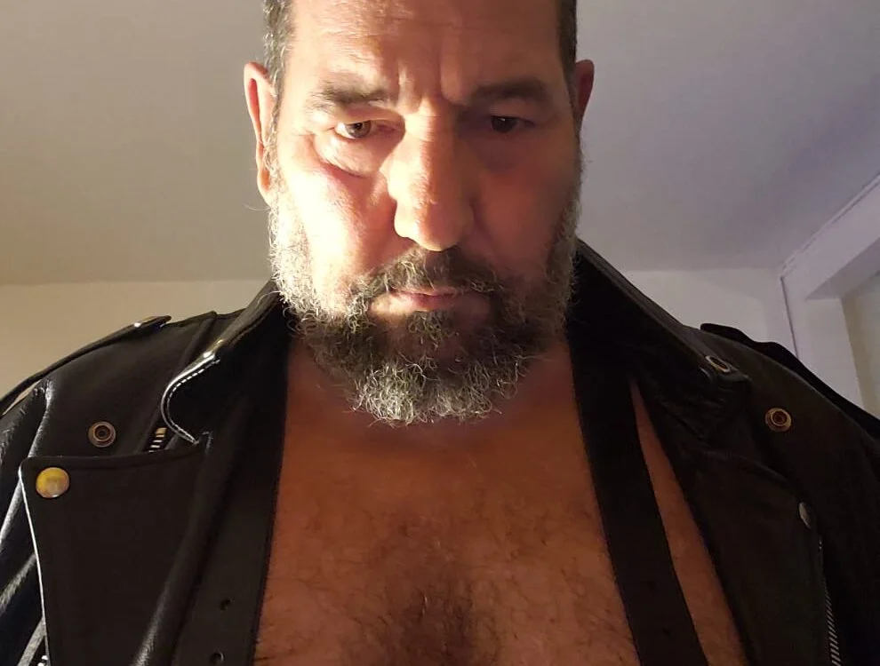 Офлайн-чат XXX Beartrand