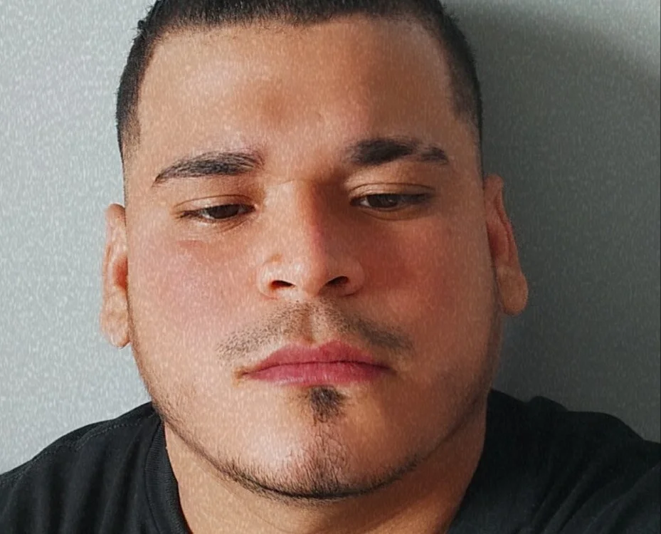 Gorditooo2321 offline chatrum
