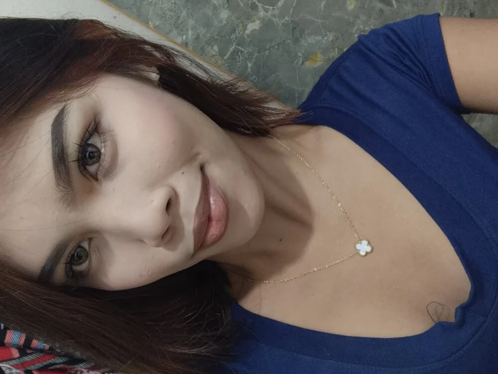 Criza_Dior: συνομιλία ΧΧΧ εκτός σύνδεσης