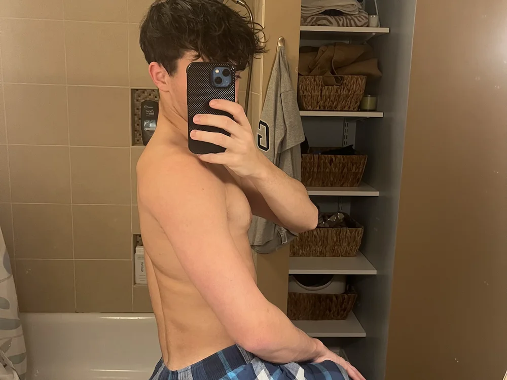 Alexq07 offline XXX-chatje