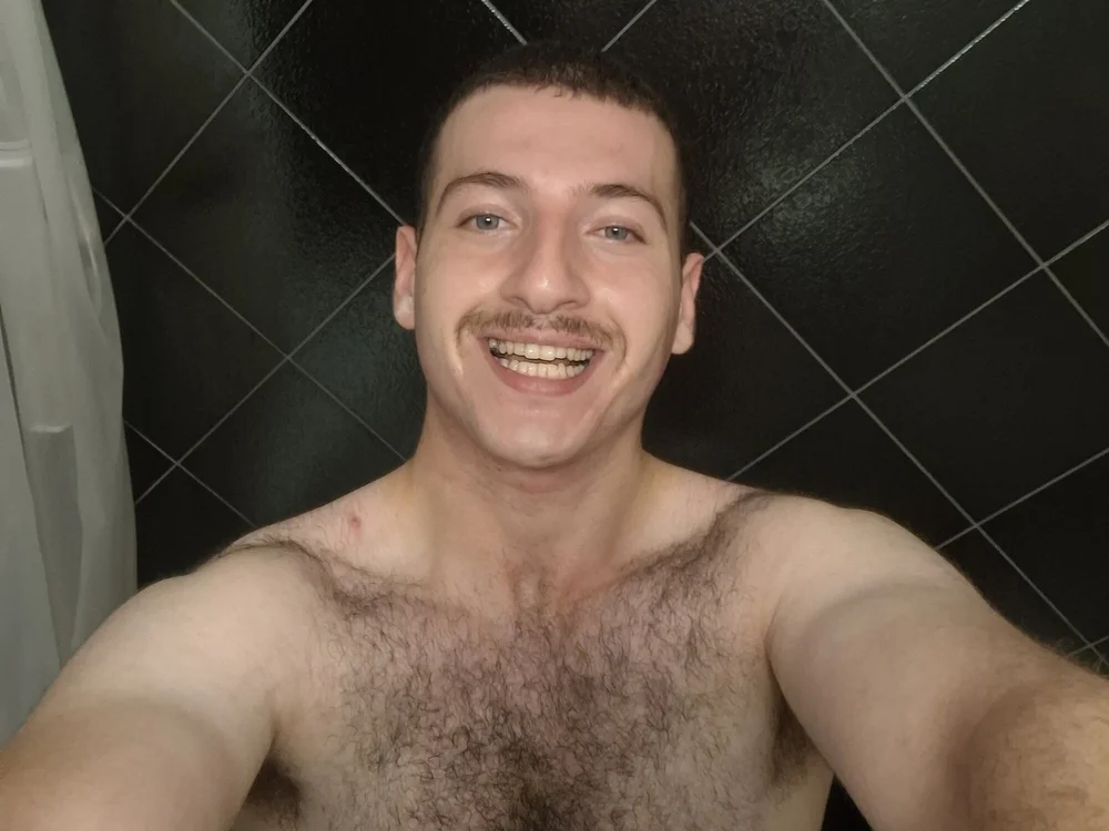Justinwag's Offline Chat Room