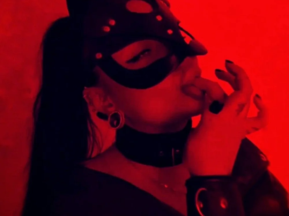 Eylul_mavi Offline XXX-Chat