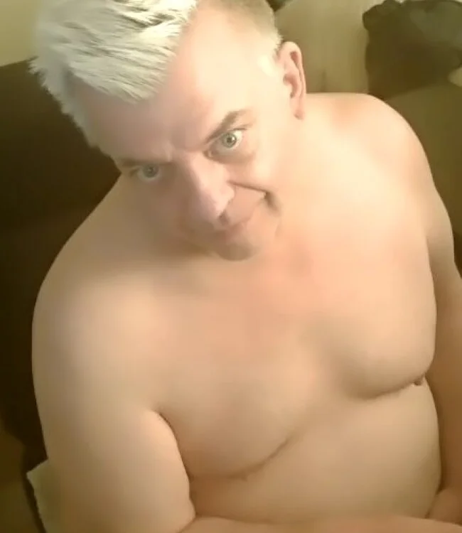 WailingEsfahan's Offline XXX Chat