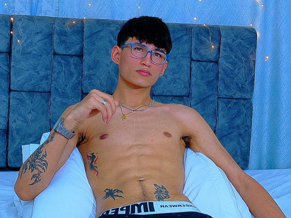 Chatroom XXX hors ligne de NicolasTorrez