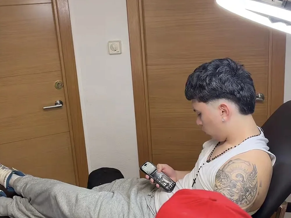guiseppe5's Offline XXX Chat