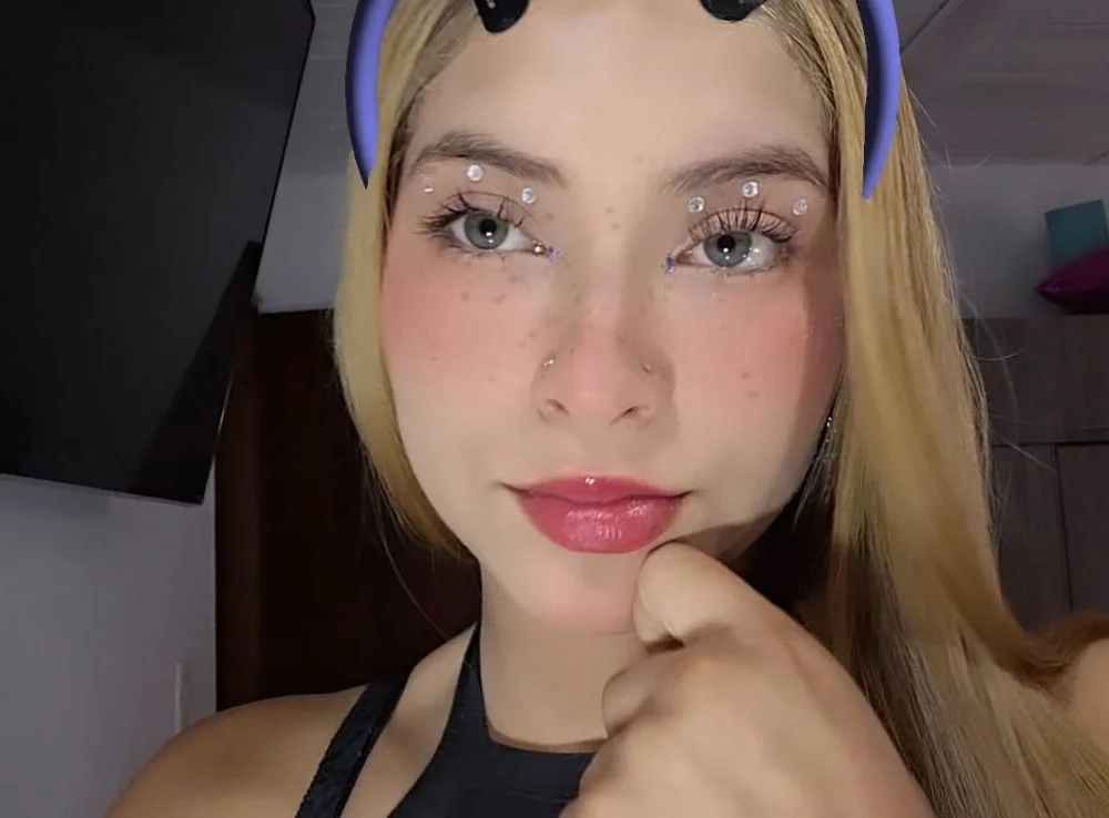 Czat XXX offline – nancy_blonde