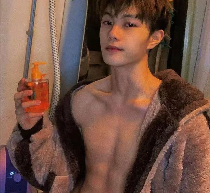 Chatroom XXX hors ligne de Badboy666888