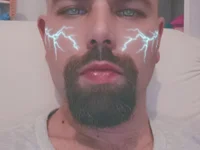 MichalS8613のライ  ブXXXチャット