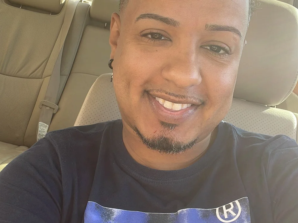 Dominicanpapi89 offline XXX-chatje