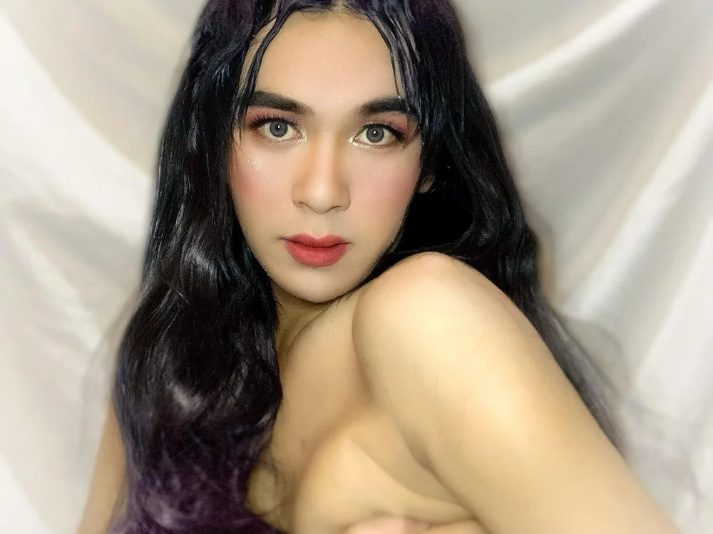 yourlady_andrea's Offline XXX Chat
