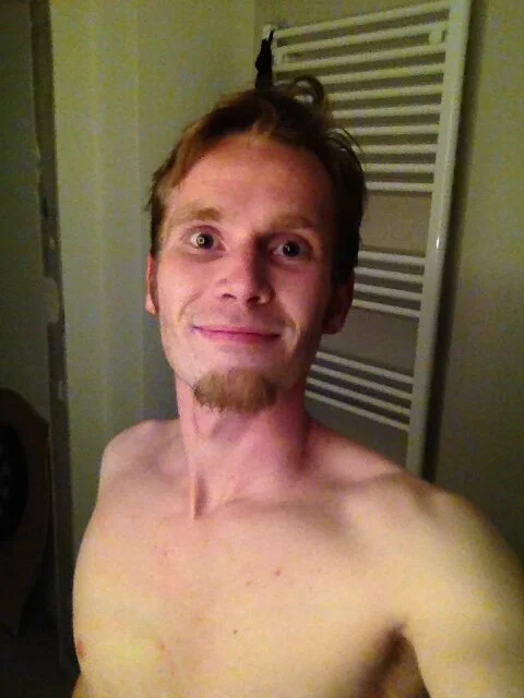 PorMiLia's Offline Chat Room